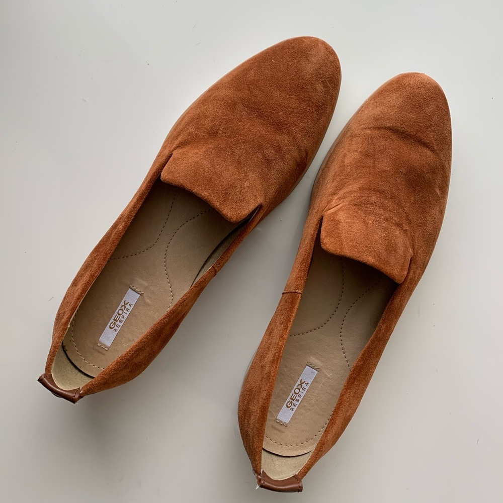 Geox Respira tanned suede loafers